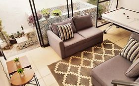 Exclusive Bugambilias Lukasa Home, Alberca & Airhockey